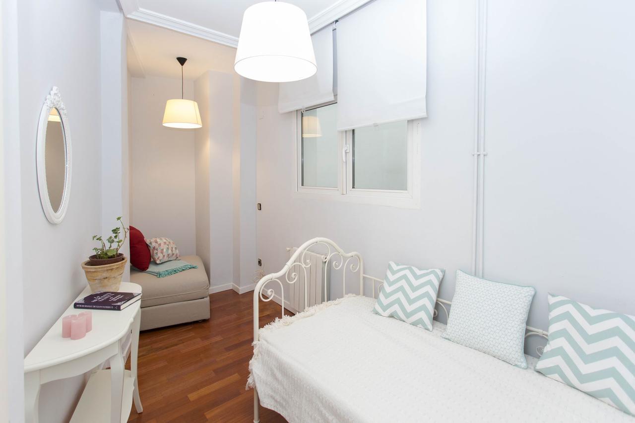 Svq Apartments - Patio Santa Cruz Sevilla Dış mekan fotoğraf