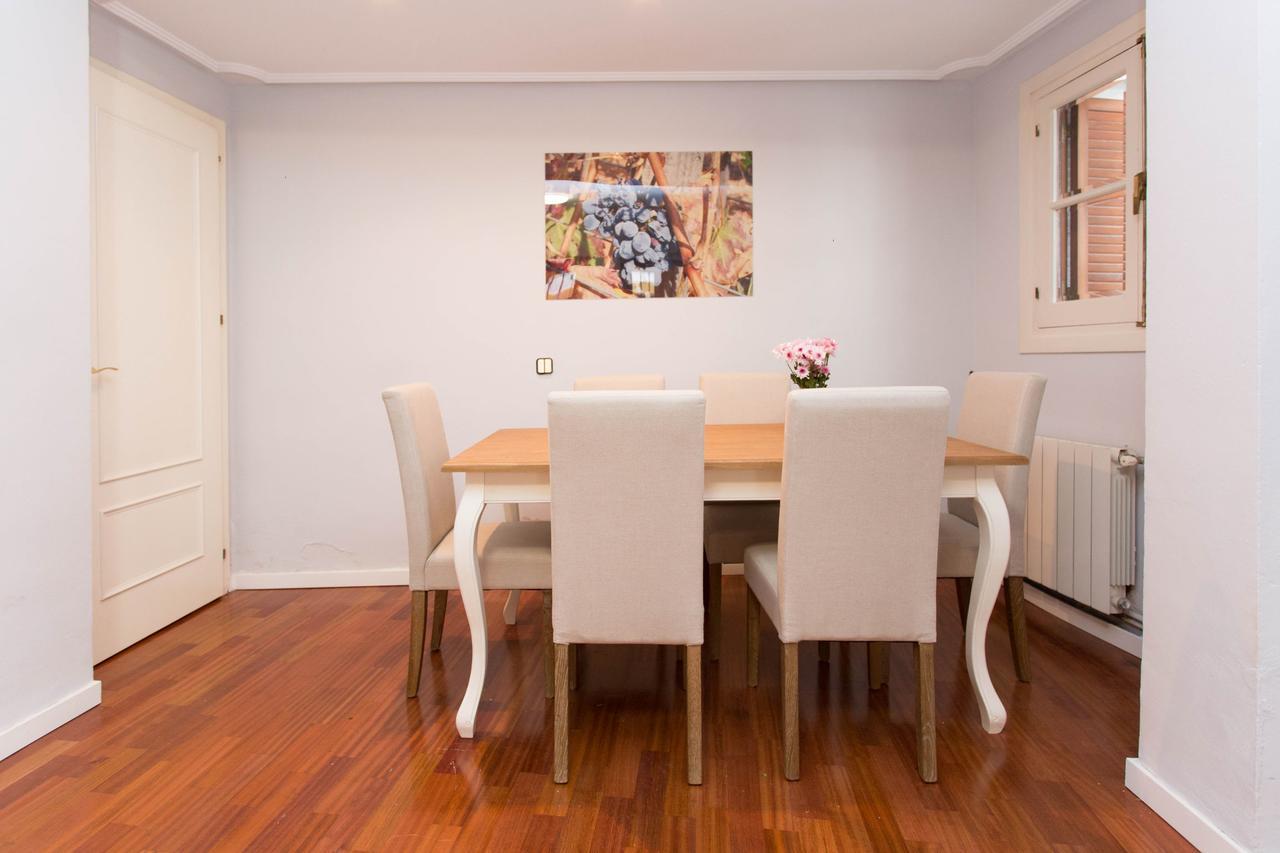 Svq Apartments - Patio Santa Cruz Sevilla Dış mekan fotoğraf